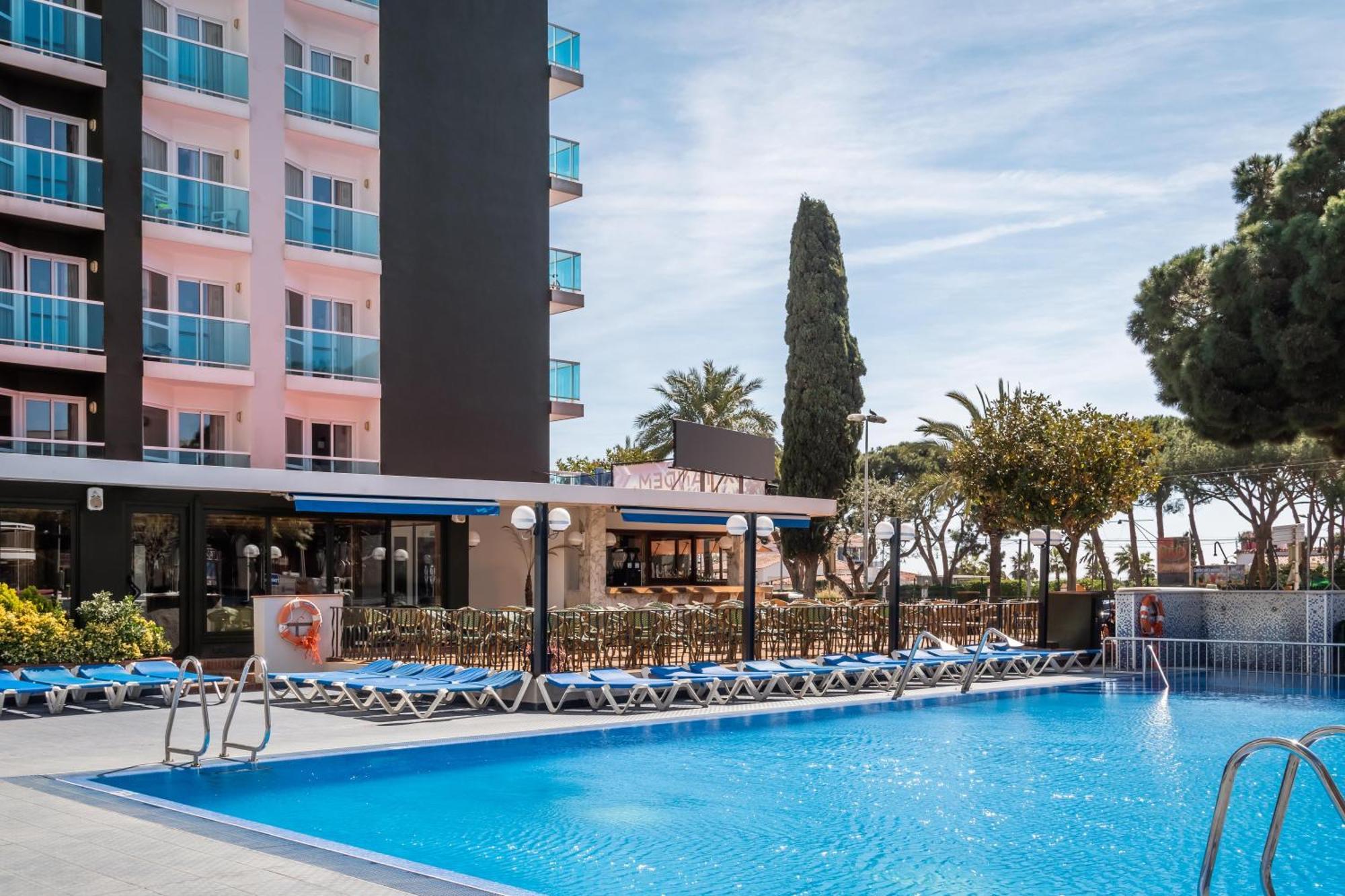 Hotel Htop Cartago Nova Malgrat de Mar